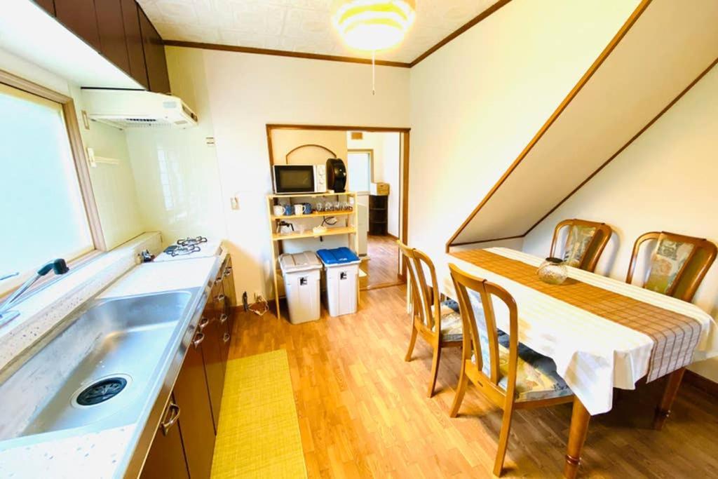白老町 Manyi'S Onsen House 天然温泉マンイの湯ヴィラ エクステリア 写真